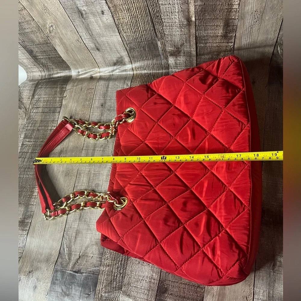 Talbots leather / nylon quilted red tote bag - Picture 8 of 16